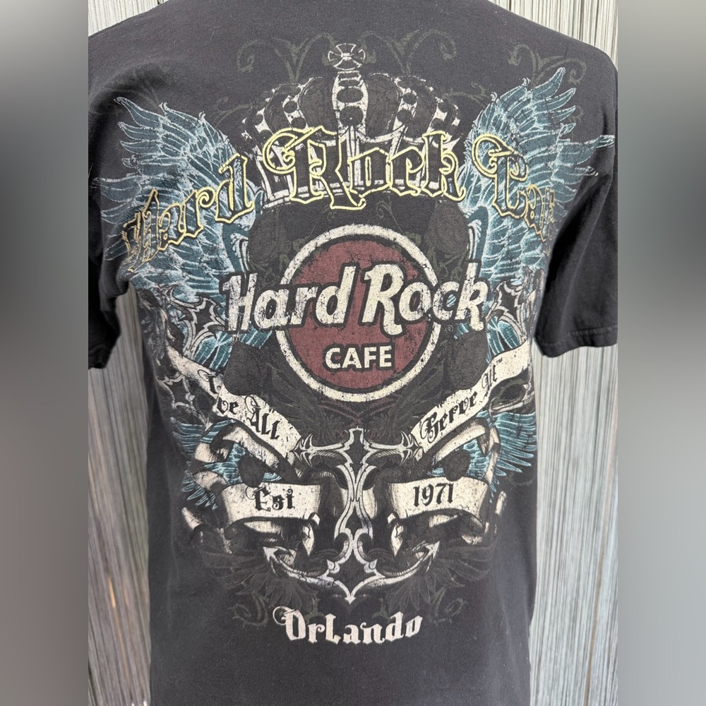 Hard Rock Cafe Black and Blue Graphic Tee - Picture 2 of 7